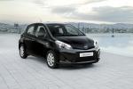 Toyota Yaris Hybrid 2012 года